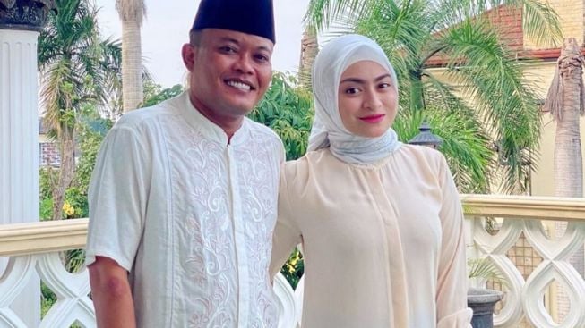 Luapkan Rasa Senang Adzam Masih Ingat Ayah Kandung, Sule Justru Sentil Pacar Baru Nathalie Holscher: Katanya Udah Punya Papa Baru