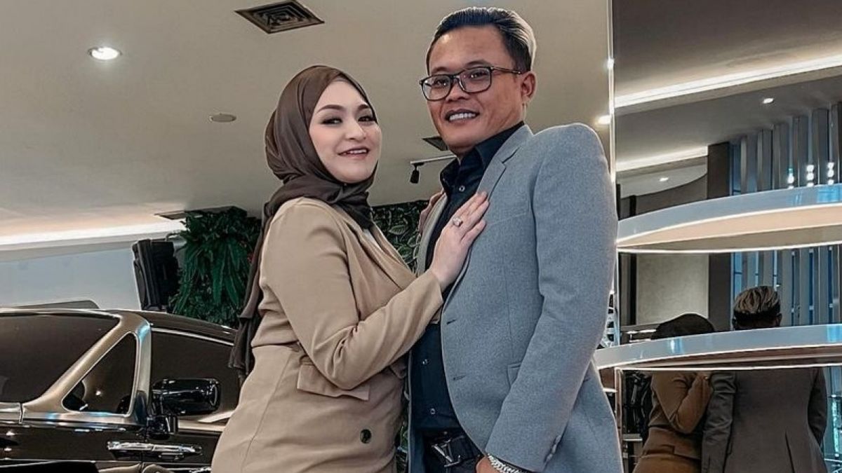 Nathalie Holscher dan Sule [Instagram/@ferdinan_sule]