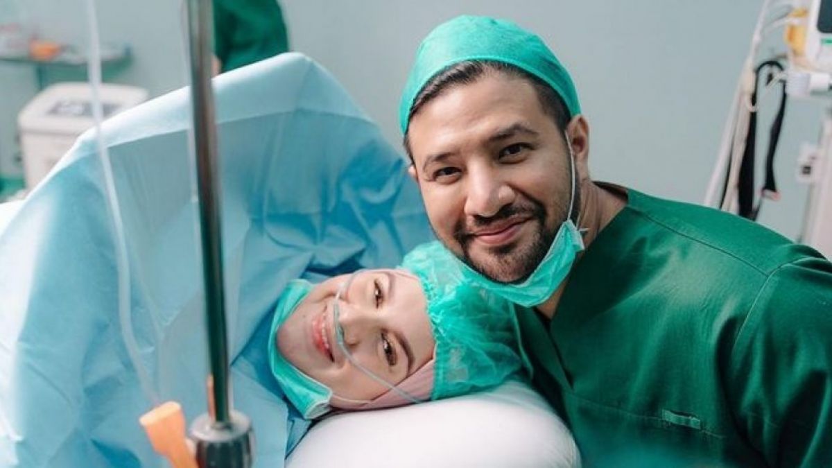 5 Fakta Kelahiran Anak Kedua Irish Bella dan Ammar Zoni, Puti Sabai Akbar [Instagram/@_irishbella_]