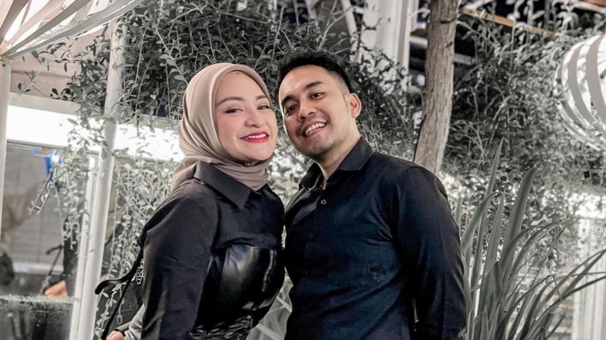 Nathalie Holcher dan Fariz [Instagram/@nathalieholscher]