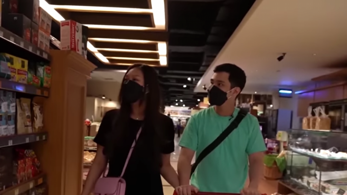 Borong Satu Toko! Jess No Limit dan Sisca Kohl Pertama Kali Belanja Bulanan, Warganet: Bukan Untuk yang Gajinya UMR [YouTube Jess No Limit]