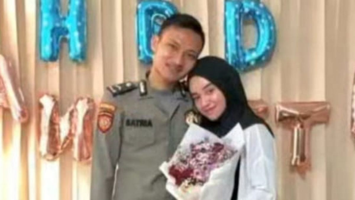 Korban bernama Anggita bersama pacar yang telah menghamilinya [Tangkap layar akun TikTok @agita.s]