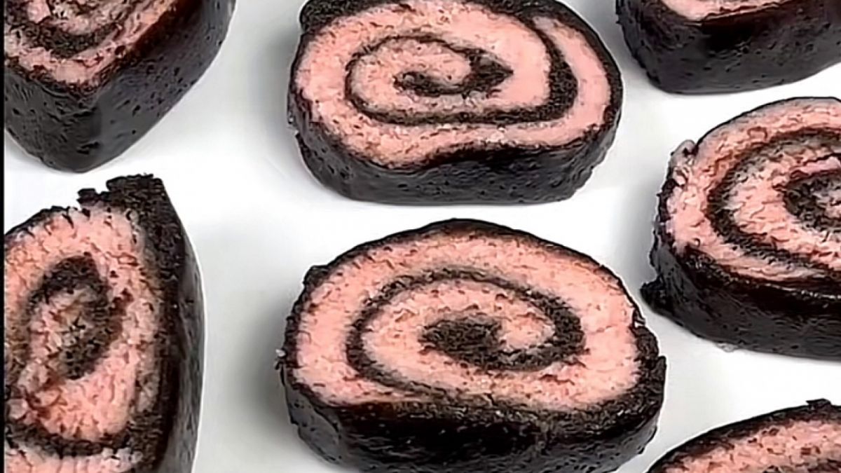 Milk Roll Oreo [tiktok/@efritaasmr]