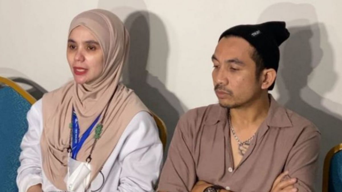 Aldilla Jelita saat memberikan keterangan pada wartawan [Suara.com/Adiyoga Priyambodo]