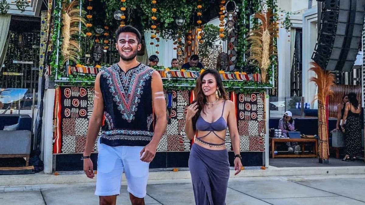 Wulan Guritno bersama Sabda Ahessa saat berada di Bali [Instagram/@wulanguritno]