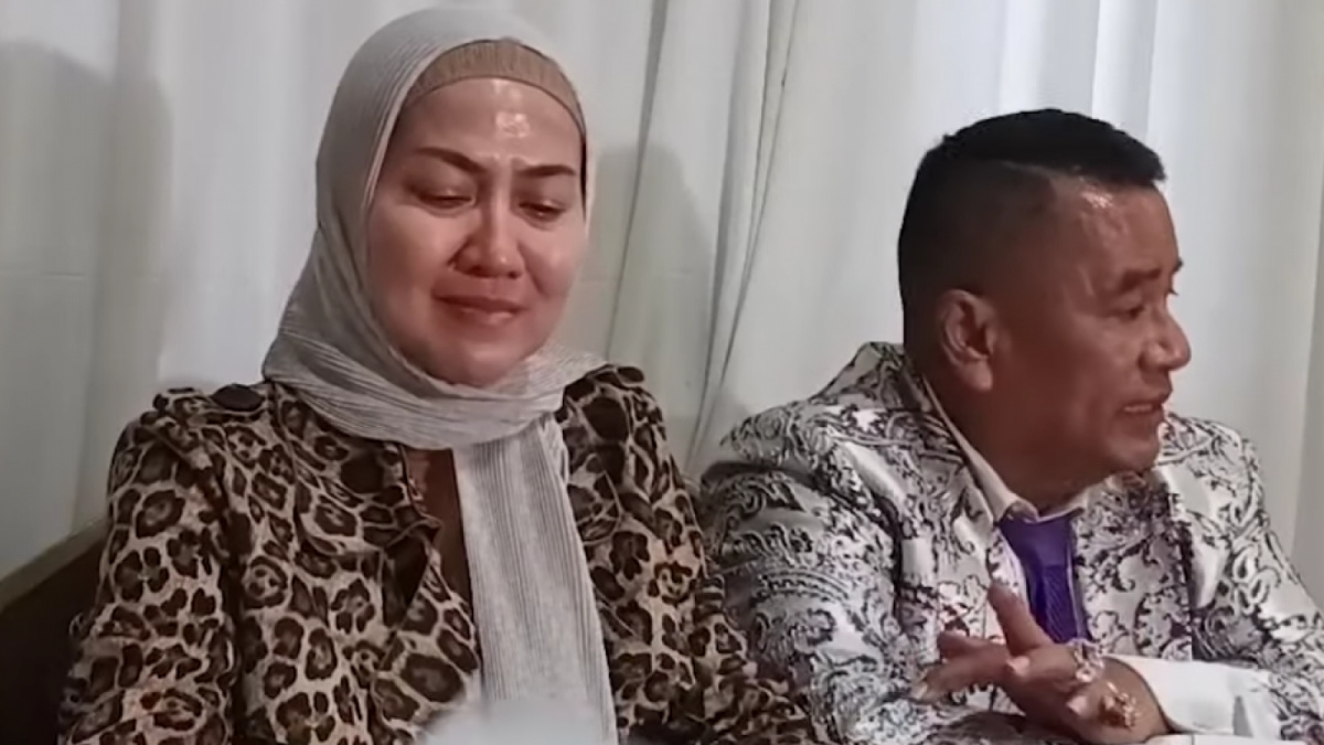Venna Melinda Menangis Bacakan Hasil Visum [YouTube]