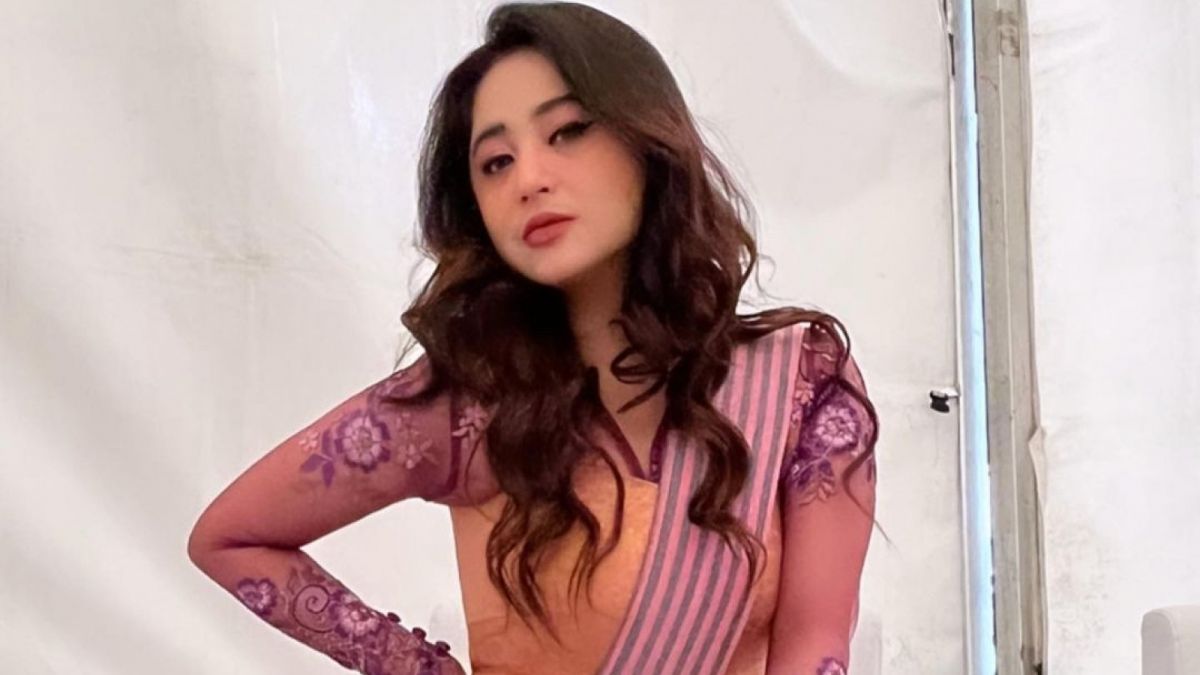 Dewi Perssik [Instagram/@dewiperssik9]