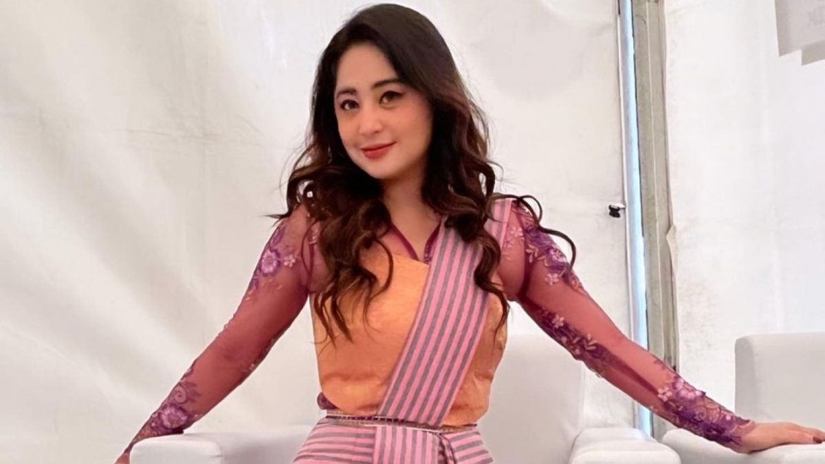 Dewi Perssik [Instagram/@dewiperssik9]