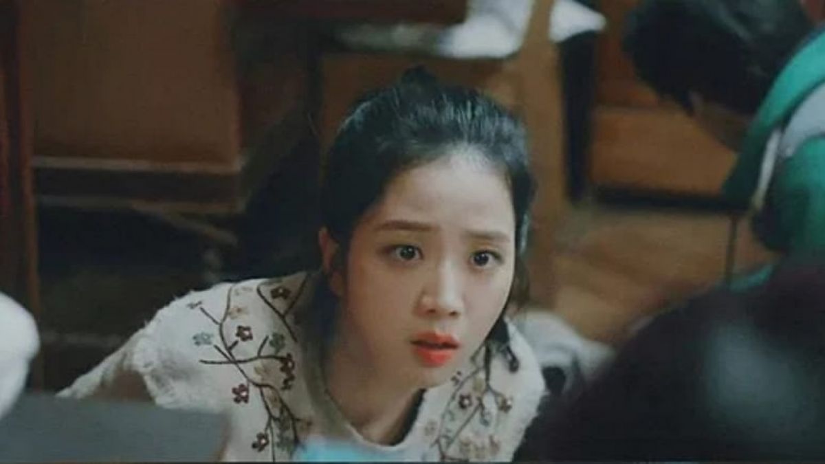 Akting Jisoo dalam K-drama Snowdrop [kbizoom.com]