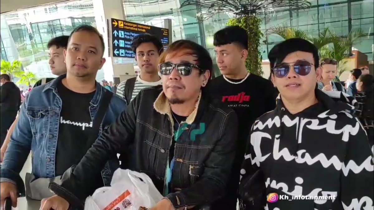 Grup Band Radja Diancam Dibunuh Usai Manggung di Malaysia [YouTube KH Infotainment]