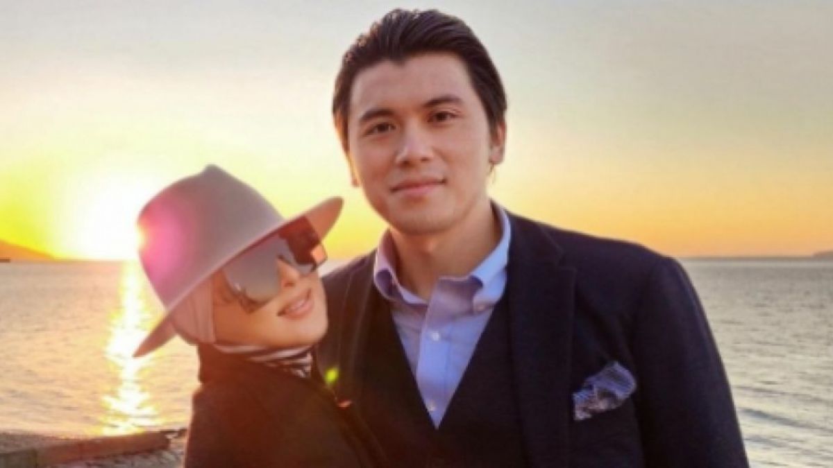 Syahrini dan Reino Barack [Instagram/princessyahrini]