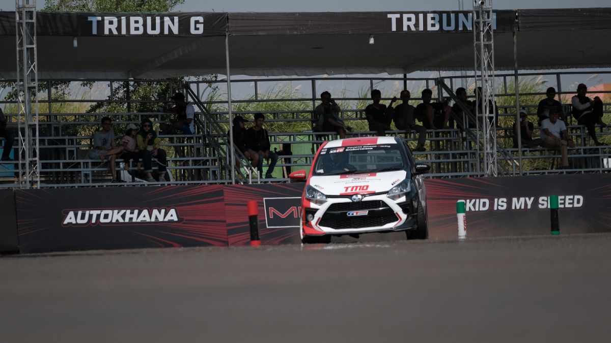 Toyota Gazoo Racing Indonesia (TGRI) ikut lomba di MLDSPOT Autokhana Kejurnas Slalom 2023 Seri ke-2 di Mall Pelayanan Publik (MPP), Sidoarjo, Jawa Timur, Sabtu (27/5). [TAM]
