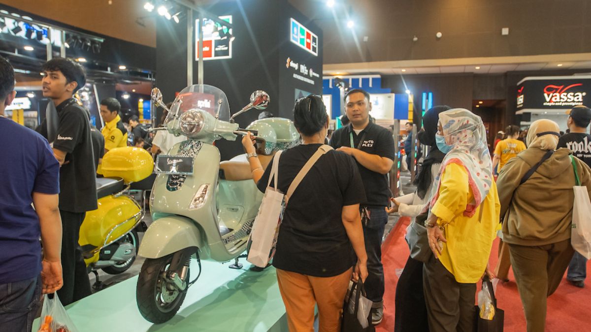 Pameran Vespa di Pameran Vespa di hari ulang tahun (HUT) ke-496 Jakarta di acara Jakarta Fair Kemayoran (JFK) 2023. [Piaggio Indonesia]