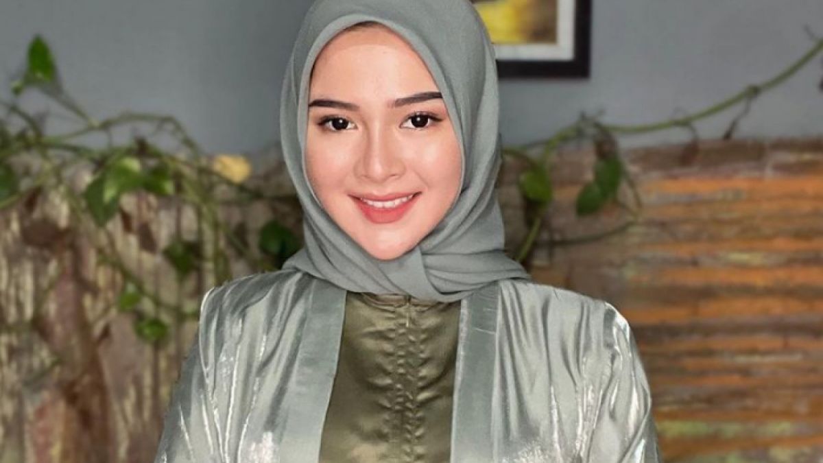 Potret cantik Bella Bonita dilamar Denny Caknan [Instagram @bellabonita]