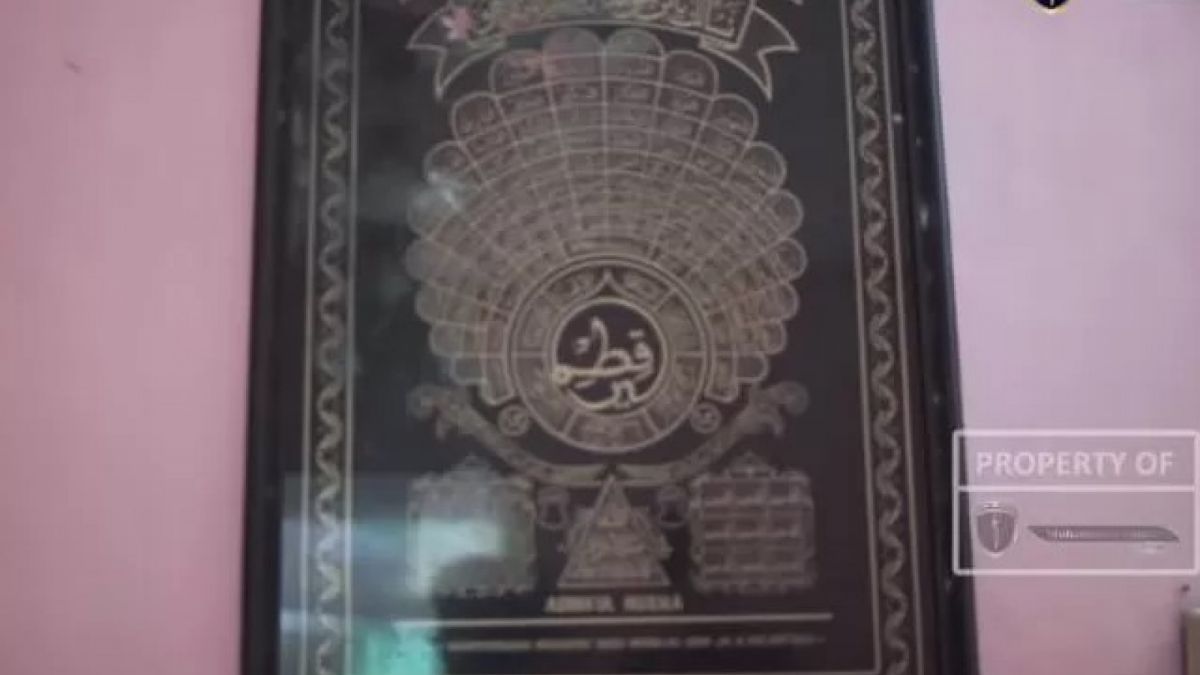 Ustadz Muhammad Faizar jelaskan kaligrafi pengundang jin yang bernama kaligrafi Qitmir [YouTube]