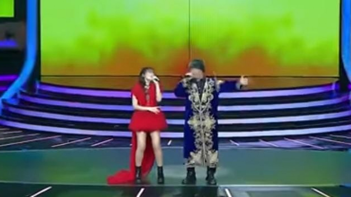 Happy Asmara dan Ahmad Dhani. [Tangkap layar YouTube officialgtvid.]