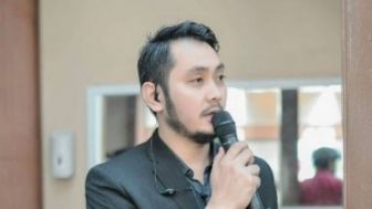 Dorong Ruben hingga Tersungkur, Kru TV Disebut Pengecut karena Matikan Kolom Komentar