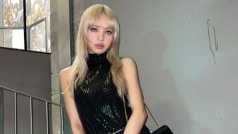 Majalah Fashion Bagikan Kisah Lisa BLACKPINK yang Telah Latihan Sejak Berusia 5 Tahun