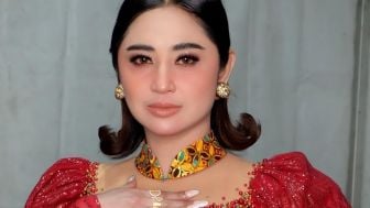 Dewi Perssik Curiga Angga Wijaya Terlibat Transaksi Ratusan Juta Rupiah yang Mencatut Namanya