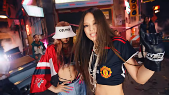 Jennie BLACKPINK Kenakan Jersey Manchester United di Pink Venom, Sukses Bikin Geger Penggemar