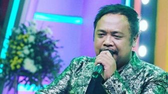 Profil Abah Lala Pencipta Lagu Ojo Dibandingke yang Membuat Istana Merdeka Ambyar