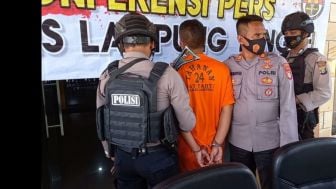 Kronologis Polisi Tembak Polisi di Lampung, Korban Jatuh di Depan Anak Istri