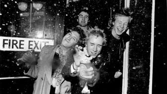 Kisah Sex Pistols dan Ratu Elizabeth II dalam Lagu God Save The Queen