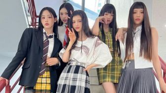 NewJeans Jadi Grup Kpop Tercepat Raih 100 Juta Streaming di Spotify Dengan Album Debut