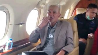 Buset Dah, Said Abdulah Klepas-klepus di Private Jet Saat Rakyat Lagi Susah