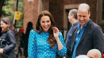 Ketika Pangeran Harry membuat Kate Middleton Meneteskan Air Mata