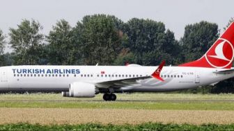 WNI Mabuk Tendang Kru Turkish Airline