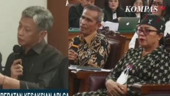 Datang Bergerombol, Hendra Kurniawan Cs Sampai Berkeringat Dibentak dan Diusir Ibu Brigadir J: Gak Usah Banyak Bicara!