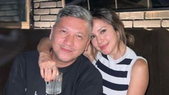 Enggak Mau Kalah dengan Mantan Istri, Gading Marten Pamer Foto Bareng Paola Serena, Pacar Baru?