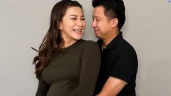 Baru 2 Bulan Nikah, Dita Fakhrana Bikin Netizen Ngitung: Berapa Bulan ya,