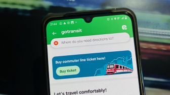 Cara Naik KRL Pakai Aplikasi Gojek, Gak Repot Pakai Kartu Uang Elektronik Lagi