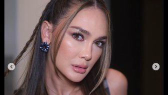 Hempaskan Syahrini, Crazy Rich Asians Ini Sekarang Pilih Luna Maya!