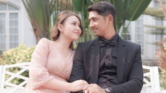 Cek Fakta: Arya Saloka dan Amanda Manopo Resmi Jadi Pasutri, Bagikan Momen Liburan di Lembang