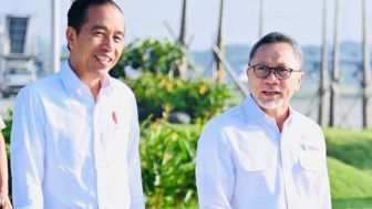 Dampingi Jokowi Lewati Jalan Rusak di Lampung, Zulkifli Hasan: Kalau Ibu Hamil Bisa Langsung Melahirkan