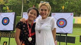Lolly Kalang Kabut Enggak Bisa Bayar Sekolah, Nikita Mirzani: Open Donasi Deh!