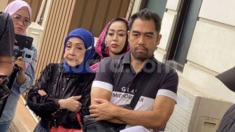 Venna Melinda Woro-Woro Saat Kembalikan Barang Ferry Irawan, Hariati Tersinggung