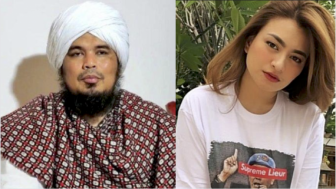 Dibongkar Ustaz Derry Sulaiman, Ternyata Ini Alasan Natalie Holscher Lepas Hijab