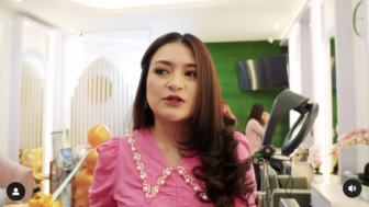 Pantes Buka Hijab Ternyata Nathalie Holscher Mau Buka Salon, Warganet: Lepas Hijab Pengen Punya Salon