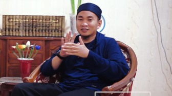 Nggak Perlu Ruqyah, Berikut Ciri Orang Kena Gangguan Setan Menurut Ustadz Muhammad Faizar: Terjebak dalam...