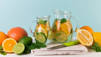 Kombinasi Sayur dan Buah dalam Minuman Detox yang Bantu Turunkan Berat Badan