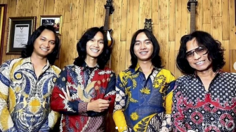 Keluarga Besar Resmi Larang Band T Koes Bawakan Karya Koes Plus