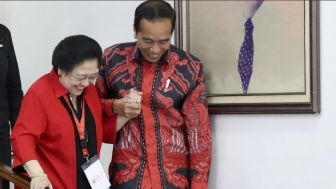 Pasca Deklarasi Prabowo-Gibran, Beranikah PDIP Pecat Presiden Jokowi? Ini Kata Rocky Gerung