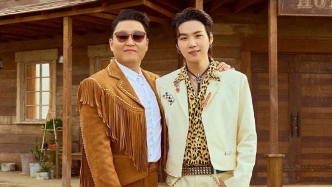 PSY & Suga BTS Masih Puncaki Top 100 Global YouTube Music Chart Pekan Kedua Juni 2022