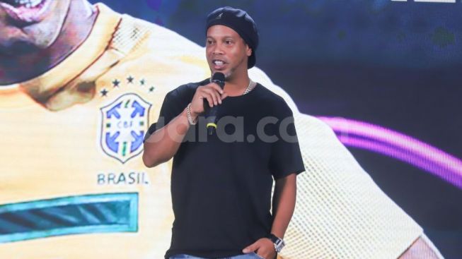 Perkuat Tim Raffi Ahmad, Ronaldinho: Saya Suka Berada di Indonesia