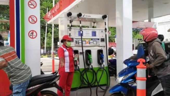 Direktur Pertamina Sebut Pertalite Harusnya Rp 17200/liter