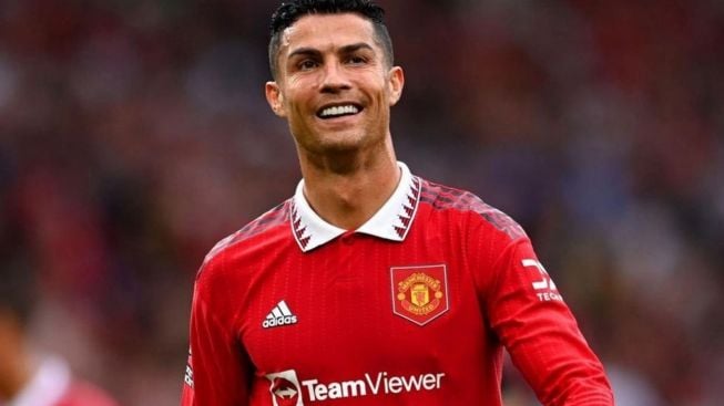 Cristiano Ronaldo Pemain Sepak Bola Paling Berpengaruh di Instagram, Ungguli Messi dan Neymar